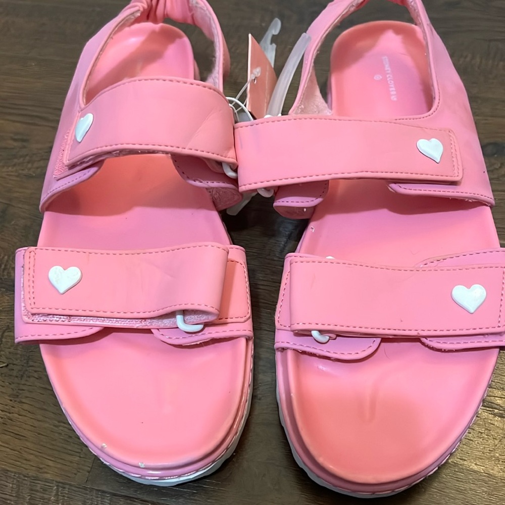 Sandals - Picture 4 of 8